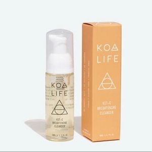 KOA LIFE VIT-C Brightening Cleanser...New in Box